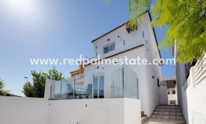 Villa - Resale -
            Torrevieja - MR2-65266