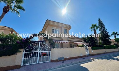 Villa - Resale - Torrevieja - Torrevieja