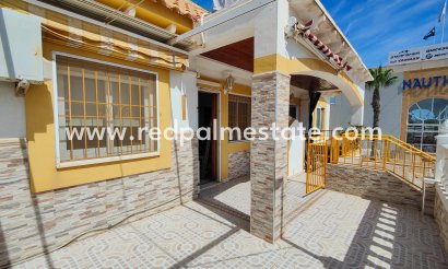Villa - Resale - Torrevieja - Torrevieja