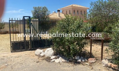Villa - Resale - Urcal - Urcal