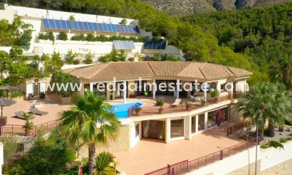 Villa - Reventa -
            Callosa D'en Sarria - MR2-44395
