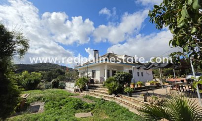 Villa - Reventa -
            Elda - MR2-12675