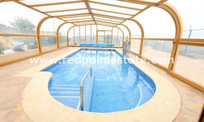 Villa - Reventa - Fortuna - La garapacha