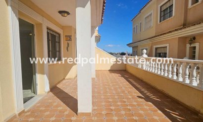 Villa - Reventa - Guardamar del Segura - Campomar