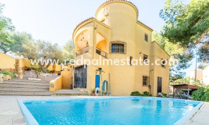 Villa - Reventa -
            Orihuela Costa - PF-91400