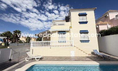 Villa - Reventa - Orihuela Costa - Villamartín