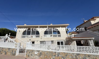 Villa - Reventa - Orihuela Costa - Villamartín