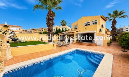 Villa - Reventa - Orihuela Costa - Villamartín