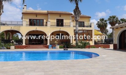 Villa - Reventa - Orihuela - Inland