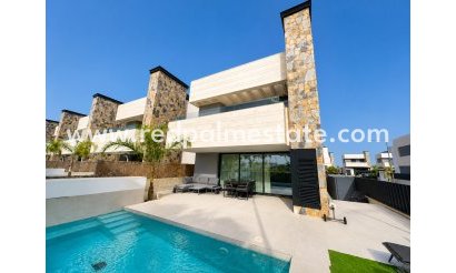 Villa - Reventa - Santa Rosalia Resort - Inland