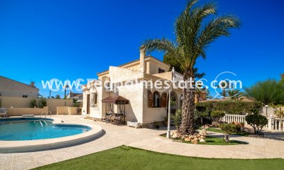 Villa - Reventa - Torrevieja - La Siesta - El Salado -  Torreta