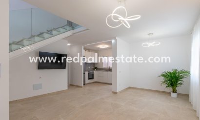 Villa - Reventa - Torrevieja - Punta Prima