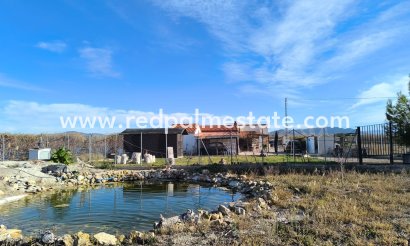 Villa - Reventa - Villena - Inland