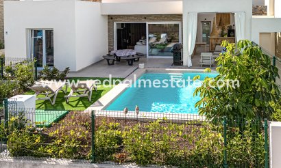 Villa - Revente - Algorfa - La Finca