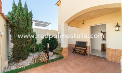 Villa - Revente - Orihuela Costa - La Zenia