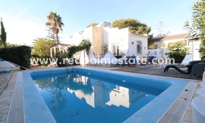 Villa - Revente - Orihuela Costa - La Zenia