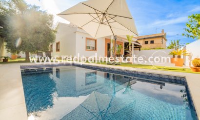 Villa - Revente -
            Pilar de la Horadada - CH-99172