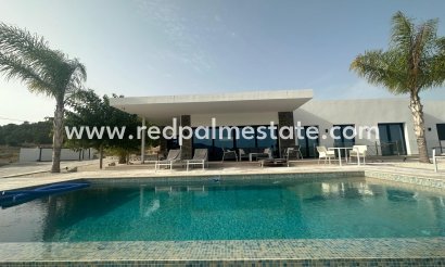 Villa - Revente - Pinoso - Inland