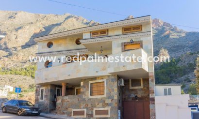 Villa - Revente - Redován - Redován