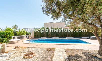 Villa - Revente - Torrevieja - La Mata