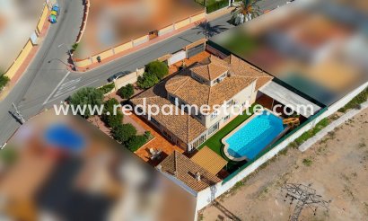 Villa - Revente - Torrevieja - La Siesta - El Salado -  Torreta
