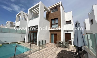 Villa - Revente - Torrevieja - Los Altos