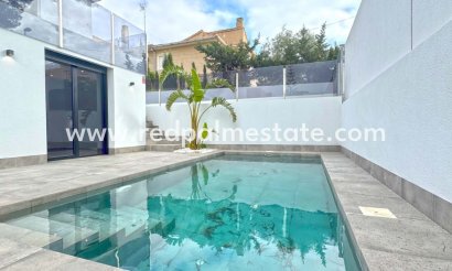 Villa - Revente -
            Torrevieja - MR-47048