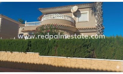 Villa - Revente -
            Torrevieja - MR2-94135