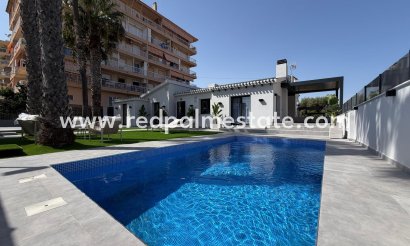 Villa - Revente - Torrevieja - Punta prima