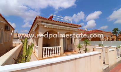 Villa - Videresalg - Algorfa - Algorfa