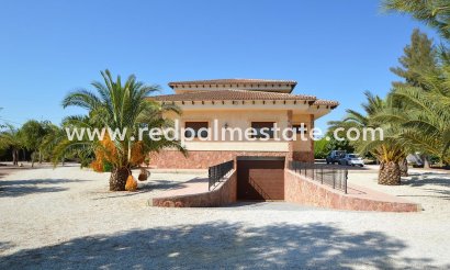 Villa - Videresalg -
            Cox - MR2-90799