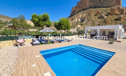 Villa - Videresalg - Crevillente - Inland