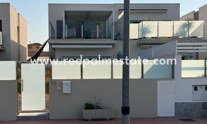 Villa - Videresalg - Daya Vieja - Costa Blanca