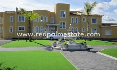 Villa - Videresalg - La Nucía - Costa Blanca