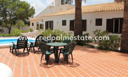 Villa - Videresalg - Orihuela Costa - Cabo Roig