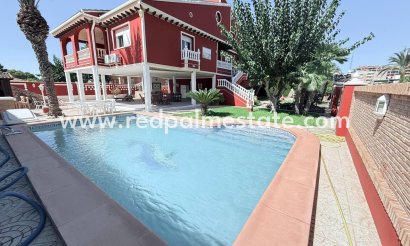 Villa - Videresalg - Orihuela Costa - Campoamor