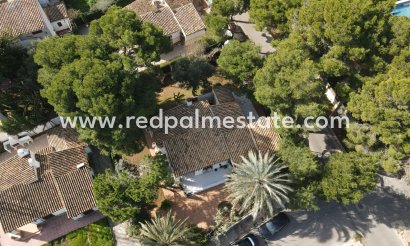 Villa - Videresalg -
            Orihuela Costa - CH-85957