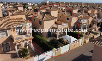 Villa - Videresalg - Orihuela Costa - Costa Blanca