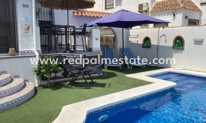 Villa - Videresalg - Orihuela Costa - Costa Blanca