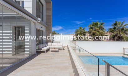 Villa - Videresalg - Orihuela Costa - Costa Blanca