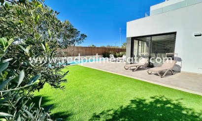 Villa - Videresalg - Orihuela Costa - Las Colinas Golf