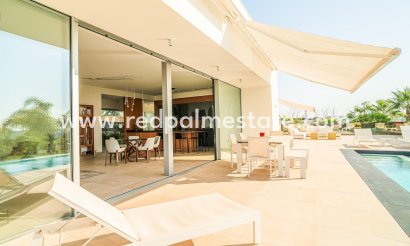 Villa - Videresalg - Orihuela Costa - Las Colinas Golf