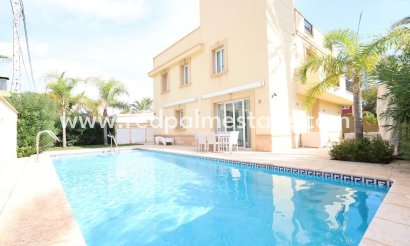 Villa - Videresalg -
            Orihuela Costa - MR2-66140