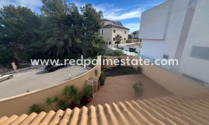 Villa - Videresalg - Orihuela Costa - Villamartín