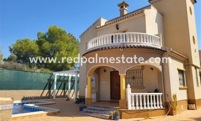 Villa - Videresalg - Orihuela Costa - Villamartín
