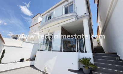 Villa - Videresalg - Orihuela Costa - Villamartín