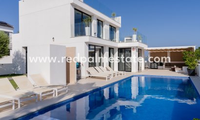 Villa - Videresalg -
            San Fulgencio - CB-71842