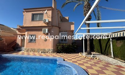 Villa - Videresalg - Torre de la Horadada -
                Mil Palmeras