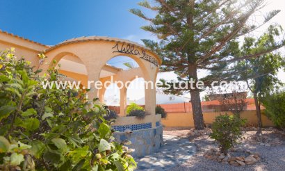 Villa - Videresalg - Torrevieja - Costa Blanca