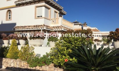Villa - Videresalg - Torrevieja - La Mata
